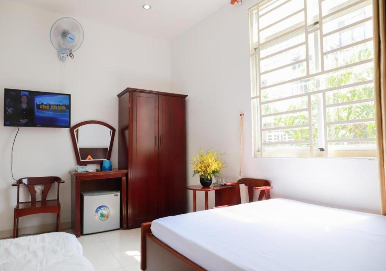Khach San Song Anh Hotel Хошимин Екстериор снимка